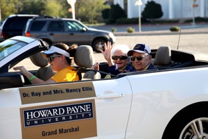 Ellises parade for web