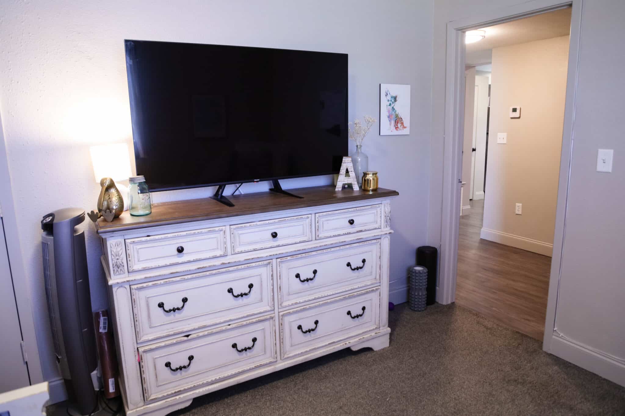 Newbury Place Apartments-L-22