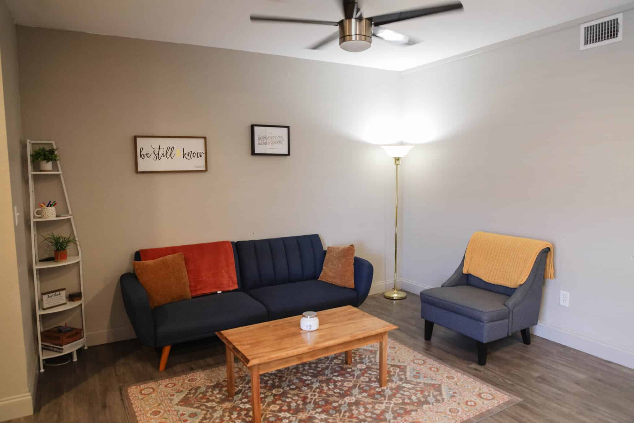 Newbury Place Apartments-L-42