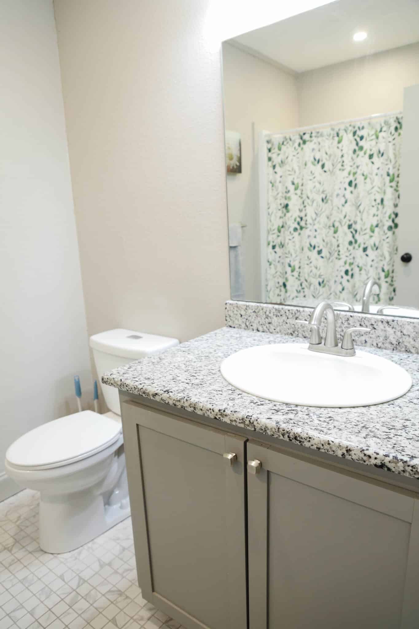 Newbury Place Apartments-L-47