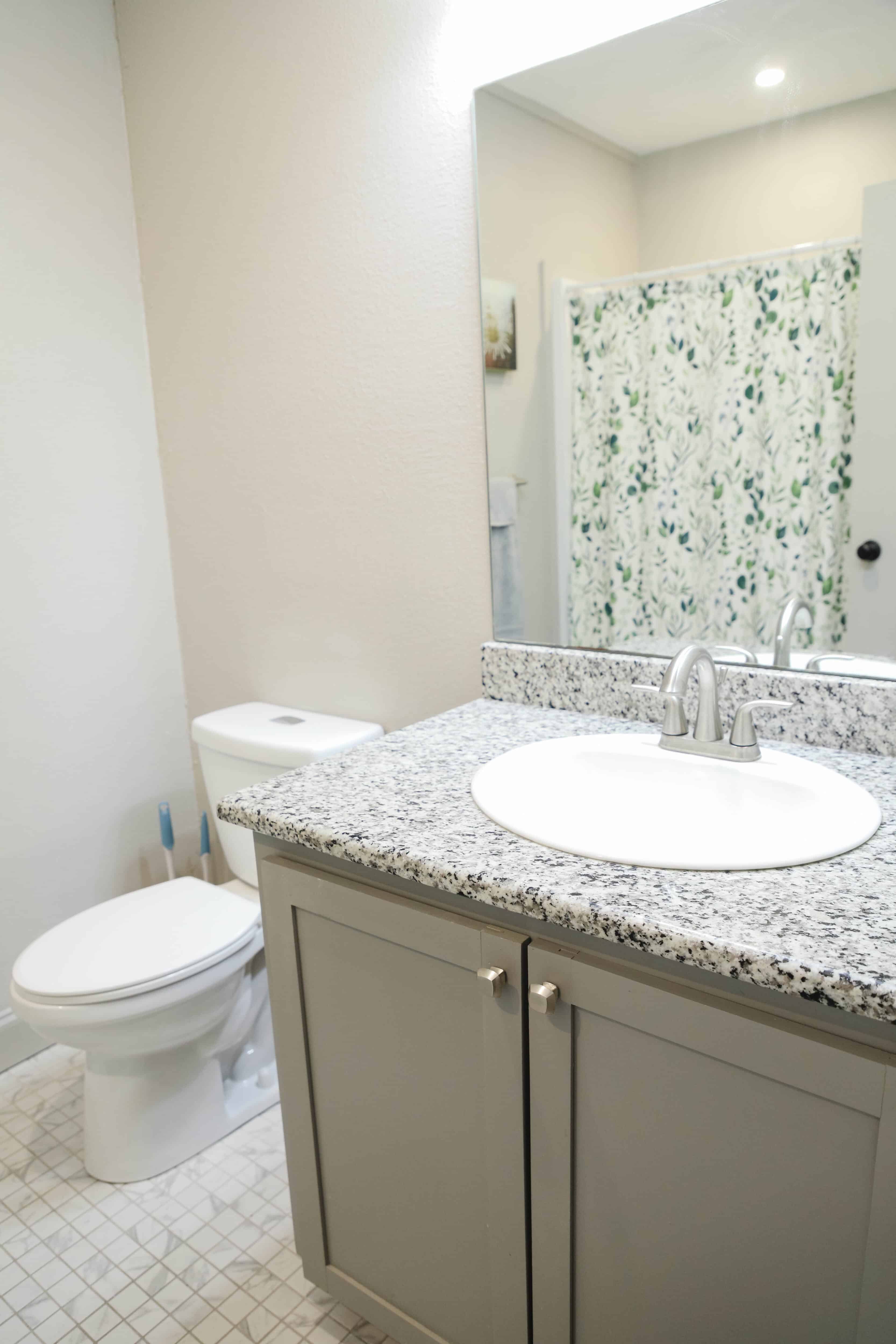 Newbury Place Apartments-L-47