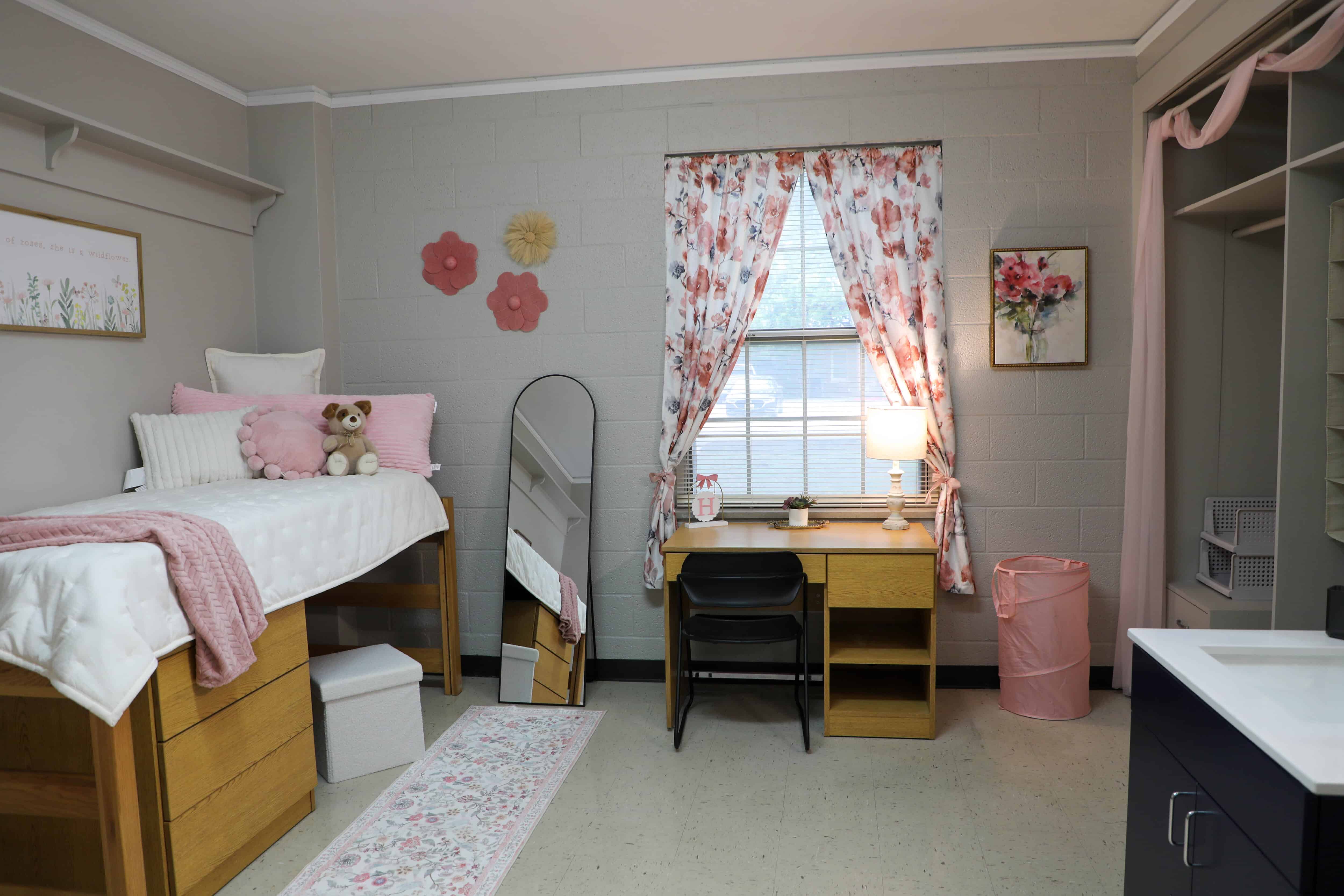 Veda Showrooms-L-3