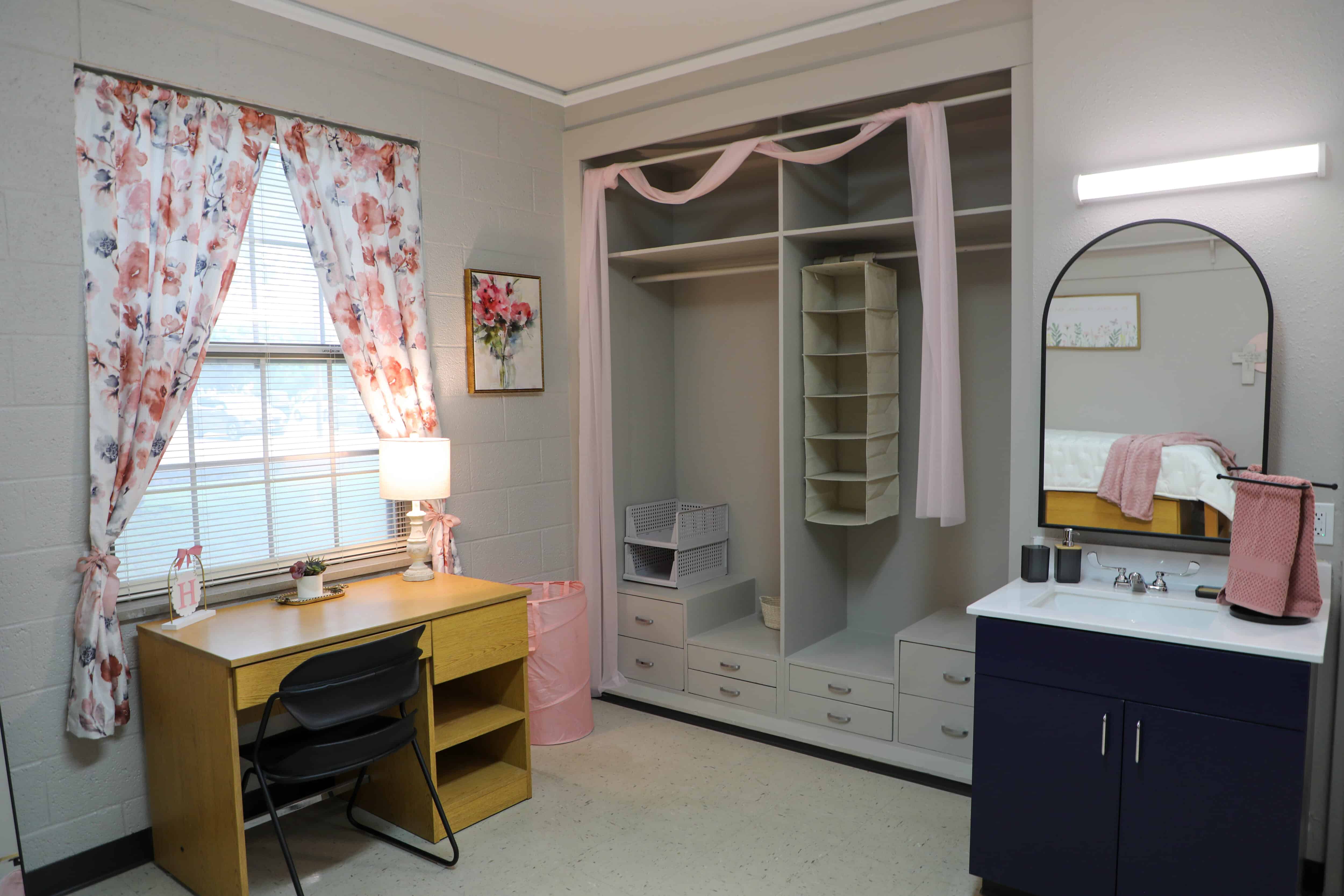 Veda Showrooms-L-4